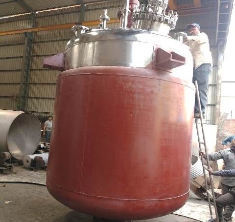 Process Vessel Manufacturer With Agitator