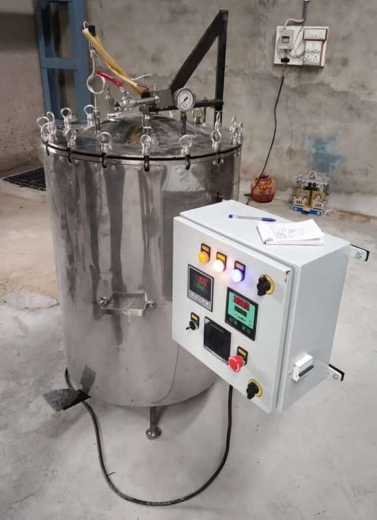 Manufacturer Of Vertical Autoclave Sterilizer